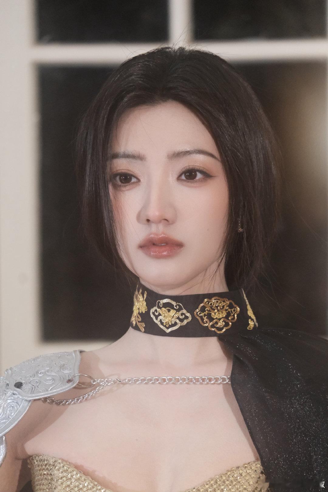 黄羿黄羿特别出演金枝黄羿原名黄奕 黄羿特别出演《金枝》 ，原来黄羿原名是黄奕啊，