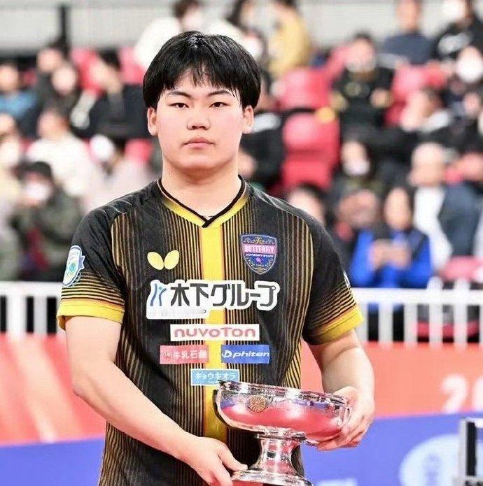 松岛辉空海口亚洲杯退赛 据国际乒联海口亚洲杯参赛名单，松岛辉空退出海口亚洲杯。前