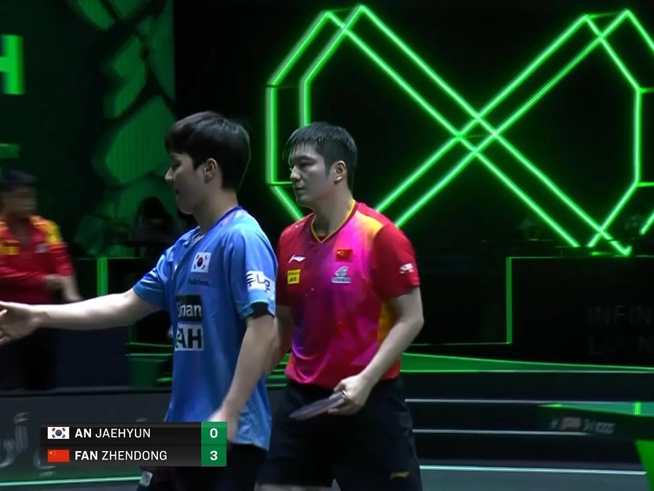 樊振东3-0安宰贤晋级16强！
#WTT沙特大满贯赛# 男单第二轮比赛，国乒樊振