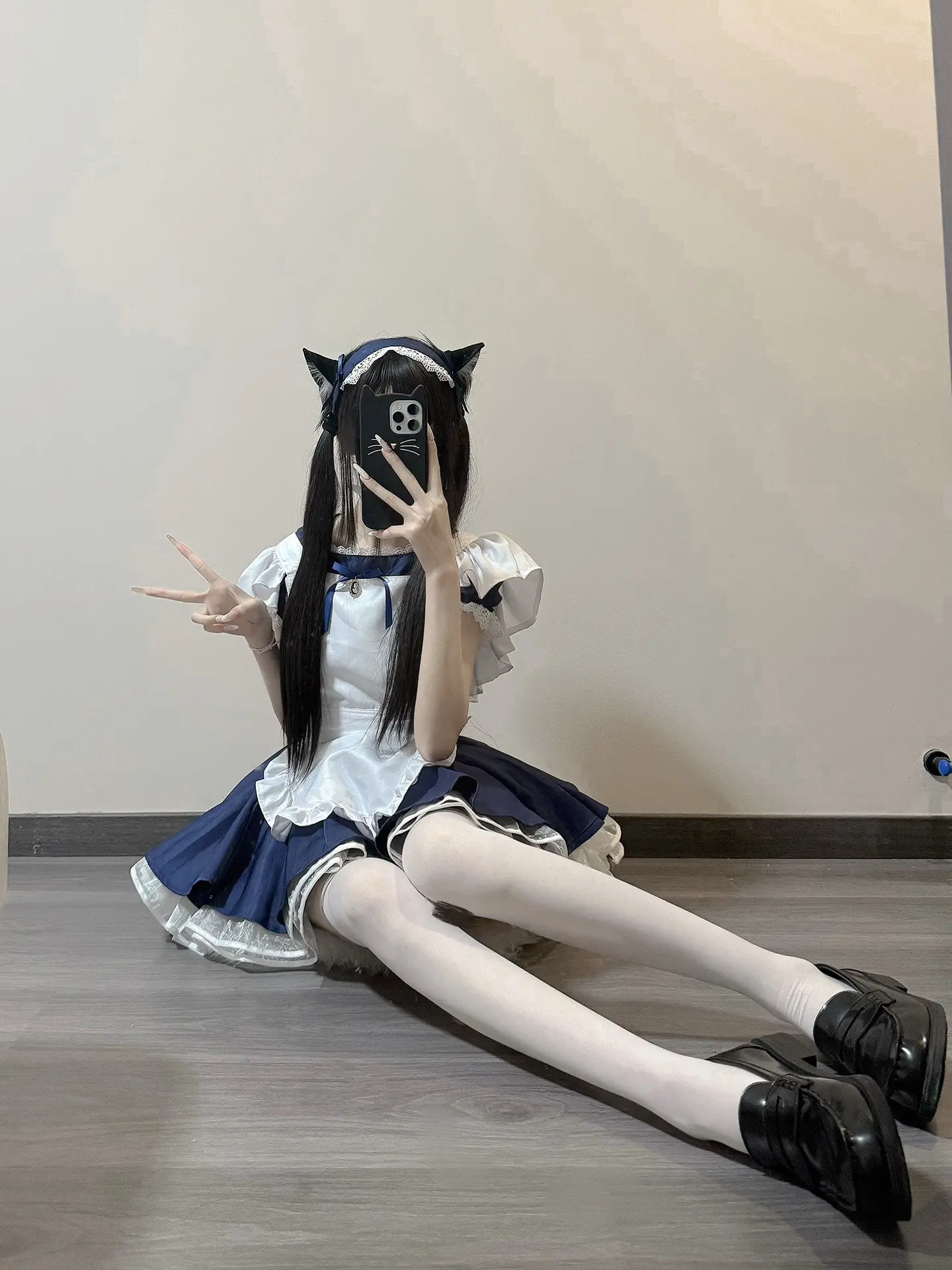 爱会呼唤起我的占有欲疑心病 勾出我敏感多疑 猜忌这些东西会让我爱的人痛苦不堪