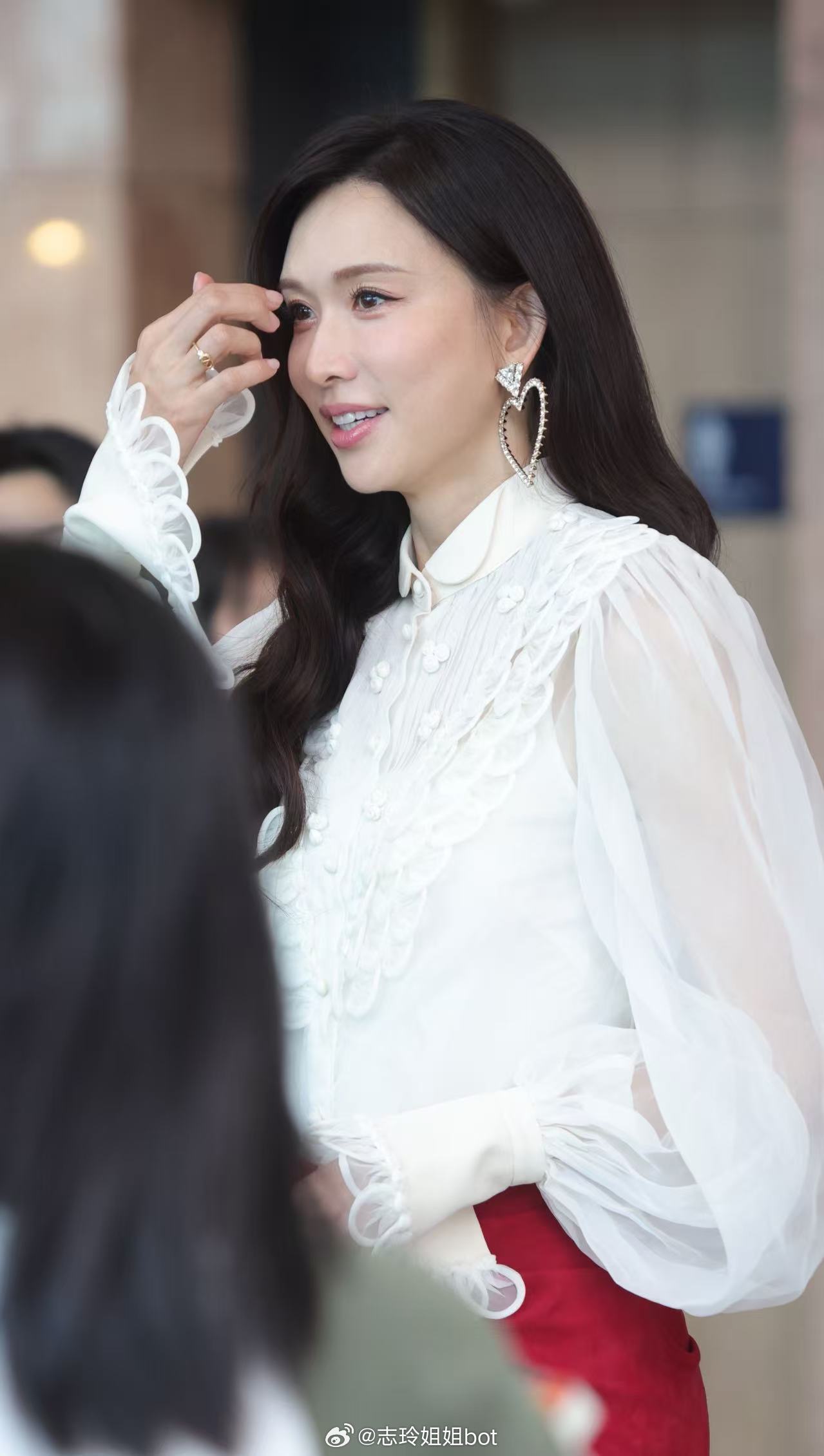 林志玲51岁体态以前看她电视剧就觉得演技挺好的 后面还有可能回来拍戏吗？ 