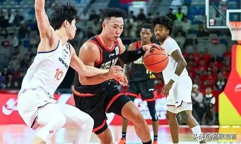 CBA本赛季最大黑马🔥实至名归
 
我觉得本赛季CBA最炸裂黑马非深圳男篮莫属