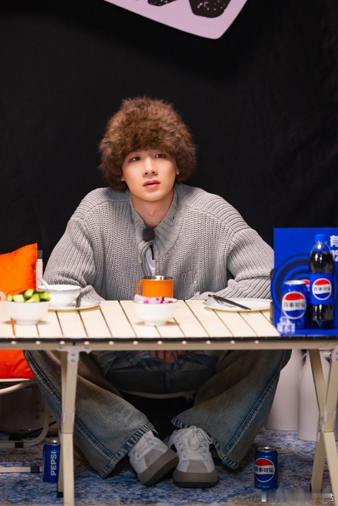 沈腾 这居然是白敬亭小白：太令人寒心了当沈腾 发出这居然是白敬亭的疑问的时候感觉