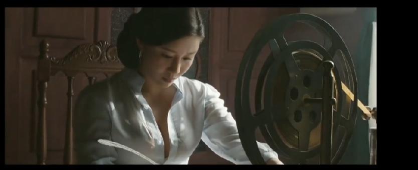 微博模特冠军，罗云琦，在电影《龙之战》演法国翻译阮月，身材傲人，表演可圈可点，如