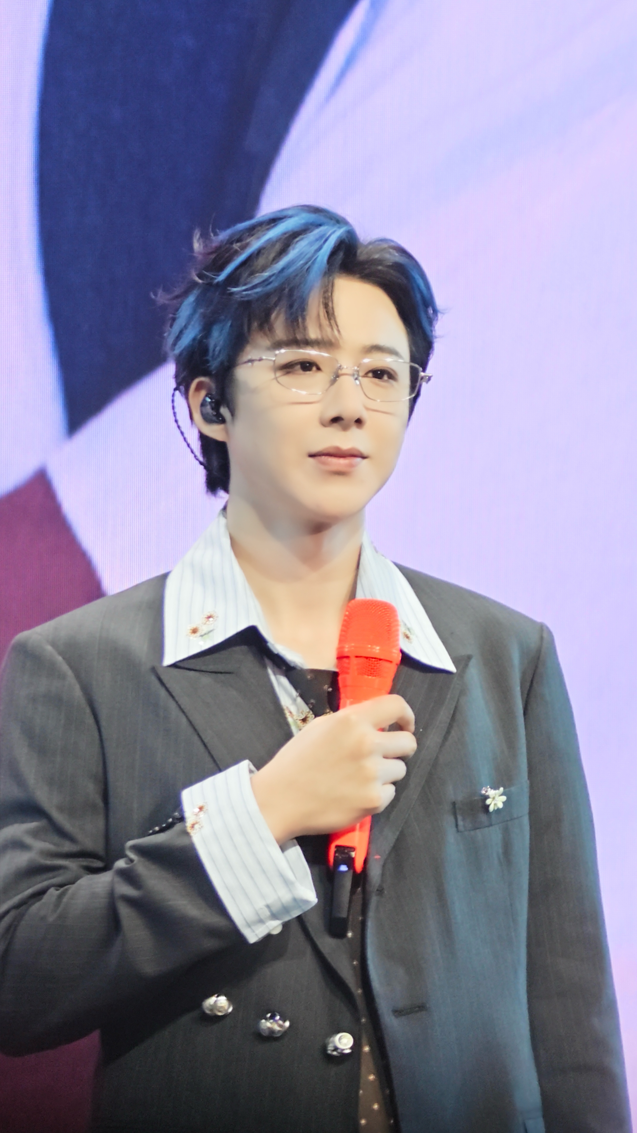 生图也能如此帅啊啊啊啊啊啊啊啊啊啊刘宇宁酷狗音乐代言人 。刘宇宁平凡的日子借一点