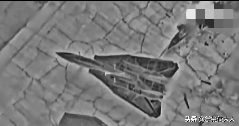 太尴尬了！

以色列炸了伊朗一架“米-17直升机”，结果发现上当了，那架飞机被炸