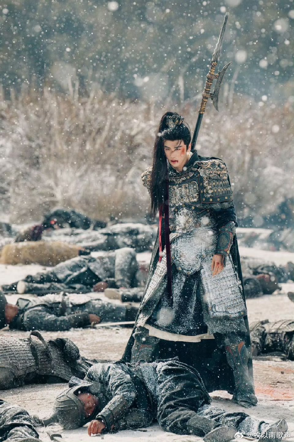 张凌赫不想在林俊杰面前丢脸从演技到唱功都在悄悄变好，不想丢脸的样子真诚又可爱，默