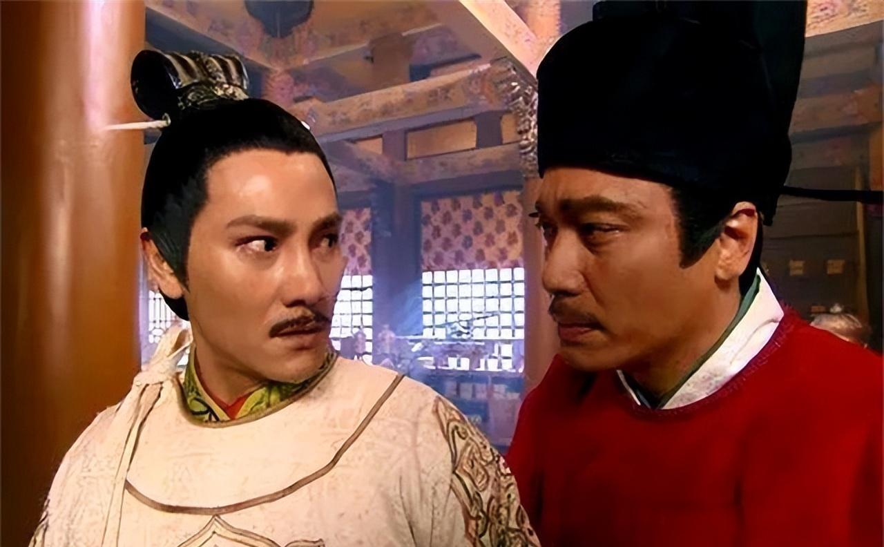 1098年，78岁的宰相苏颂挑了一个小丫鬟侍寝，谁知小丫鬟太紧张，竟然吓得尿床了