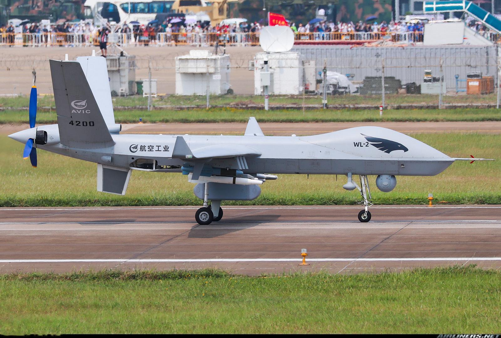 停火生效后伊朗两处岛屿发生数次爆炸伊美双方停火生效后，连以色列空军也接到高层指令