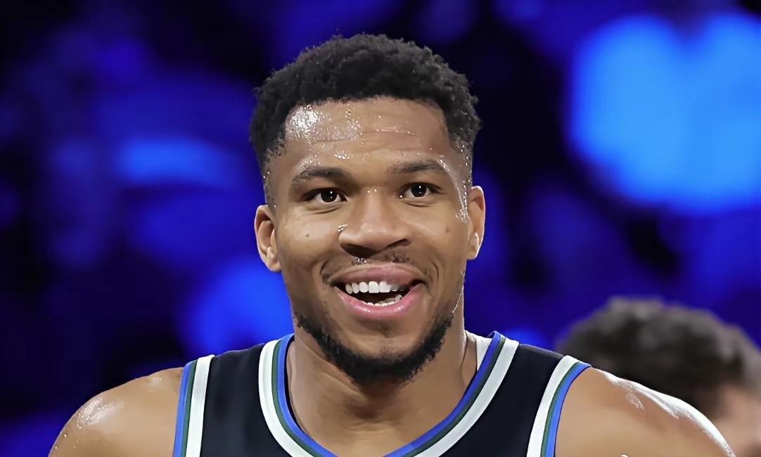 离谱至极！篮网加入字母争夺战，最多能拿11个首轮签报价！
​今日据《纽约邮报》记