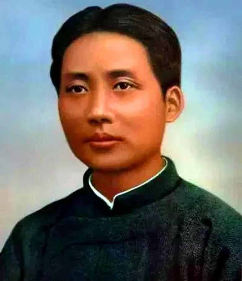 校长张干曾因公给毛主席记大过，晚年生活困难，主席三次亲送资金帮他度过难关！
19