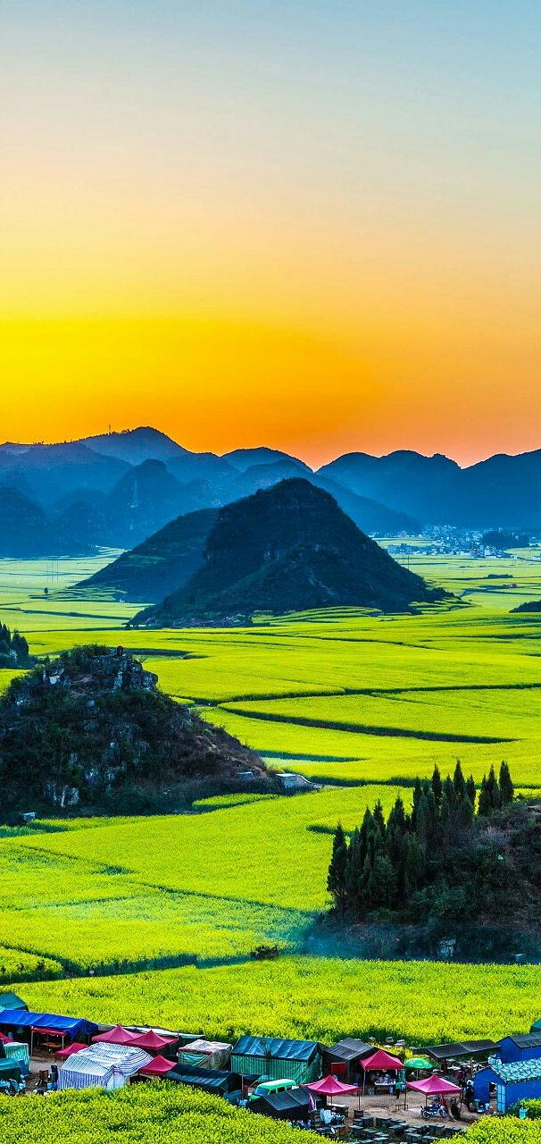 你有没有发现，当我们习惯了摩天大楼的冰冷和外卖包装的堆积，那片最原始的“自然中国