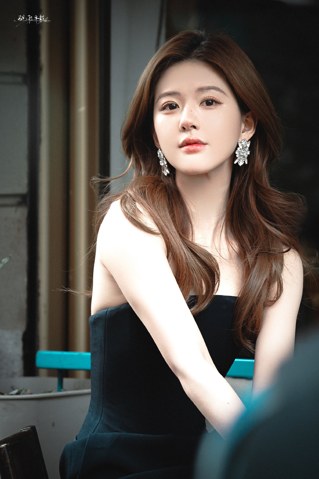 小露就这么水灵灵地美翻米兰😘 ​​​