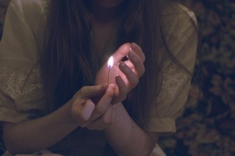 我要创造属于我的幸福，不再受到二十岁前的记忆、别人的感觉批评、外在的失败伤害而影