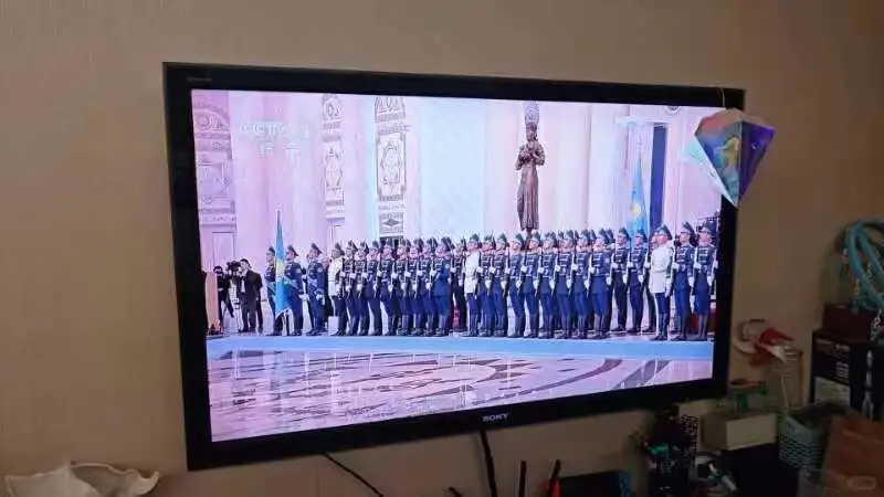 李斌威武挺拔