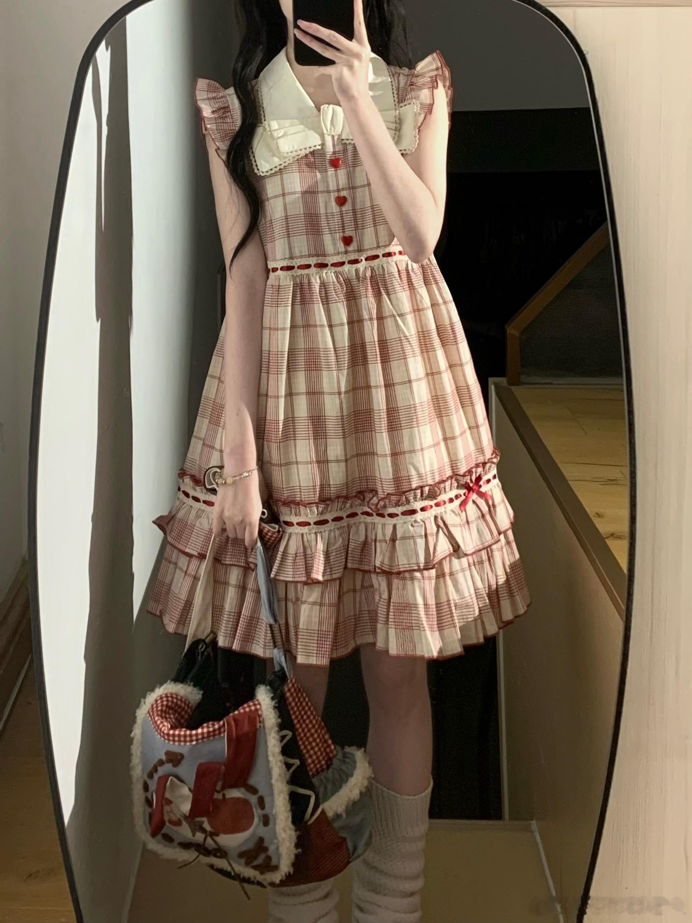 jk[超话]古董洋娃娃🍒蝴蝶结领好可爱～完全美萌之裙🍓今天穿什么 jk日常 