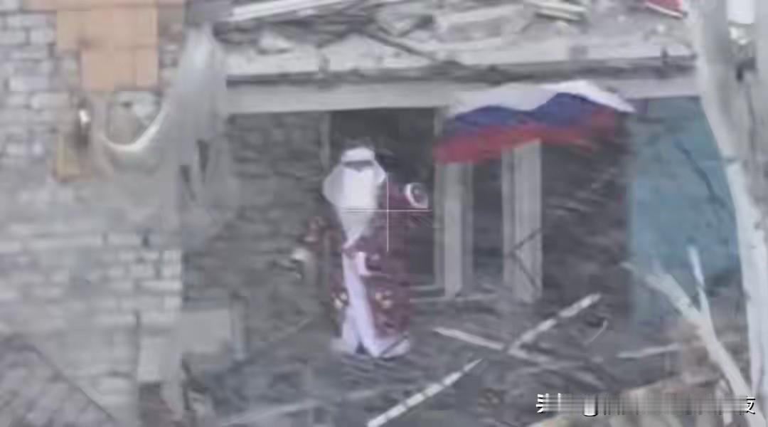 拿下红军城后，俄军又连下三城，普京已经下令，泽连斯基赶紧求救