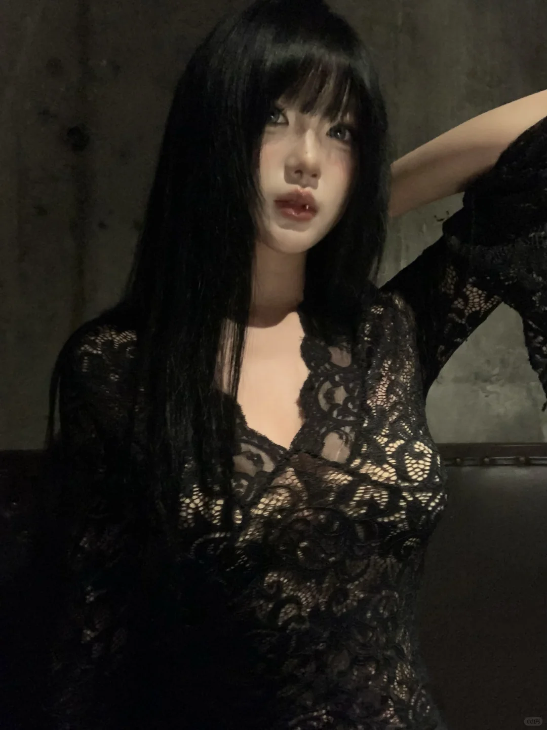 蕾丝女人