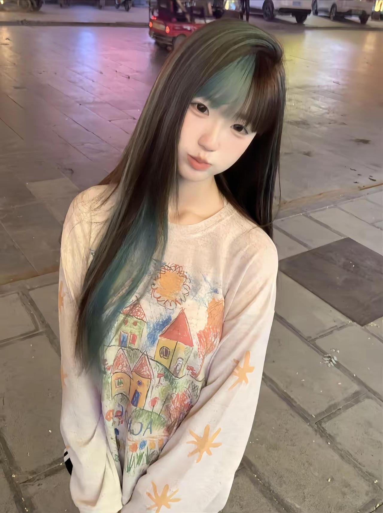 知道你不能 还要你感受齐刘海 挑染早春少女感穿搭  玩法合伙人计划