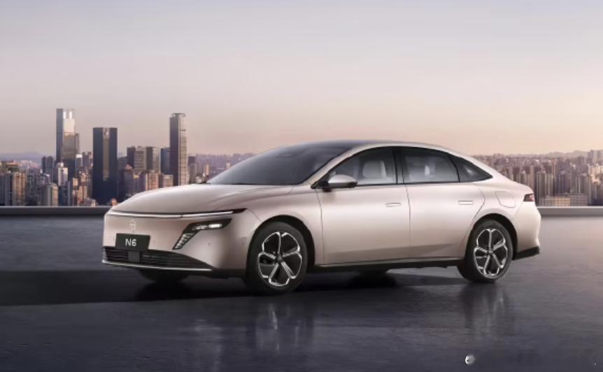 日产中国11月汽车销量70084台日产汽车公司 12 月 5 日公布了 2025