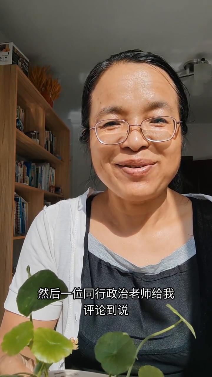 我发了一个新概念二学到53课的学生，居然不知道英语语法结构最基本的主谓宾。一位同