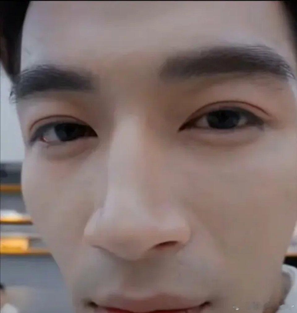 不啊 这是王星越嘛？ ​​​