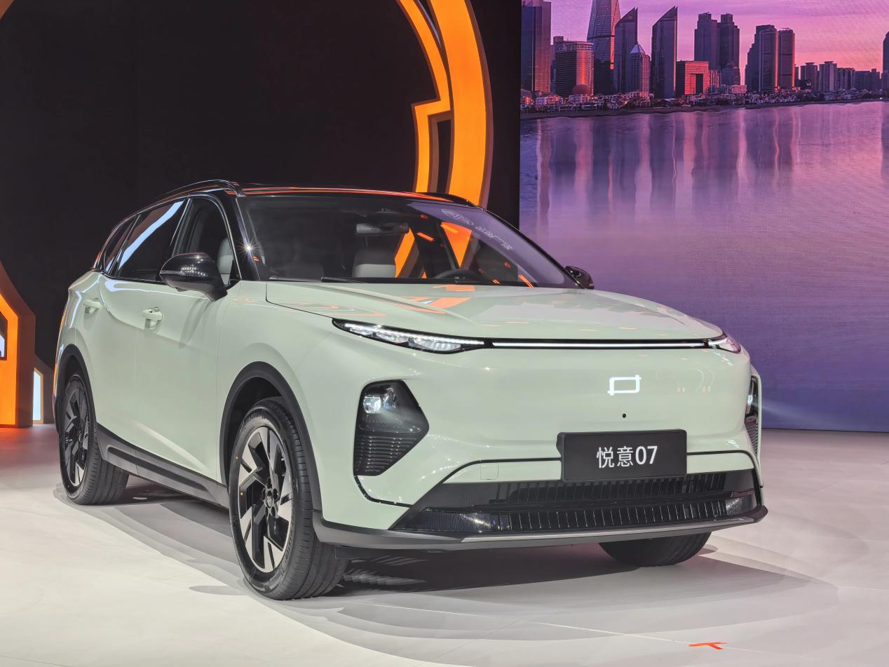 一汽奔腾前10月销量突破15万辆，已超越2024年全年销量
 
去年一年，一汽奔