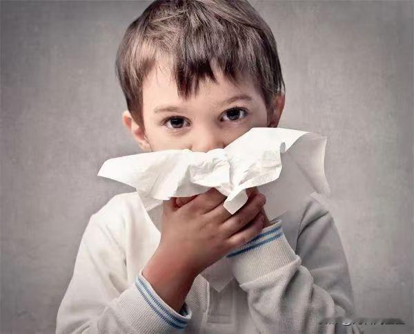 过敏性鼻炎,怎么调理?  对于很多家长朋友来说，儿童过敏性鼻炎可真是让人头疼。