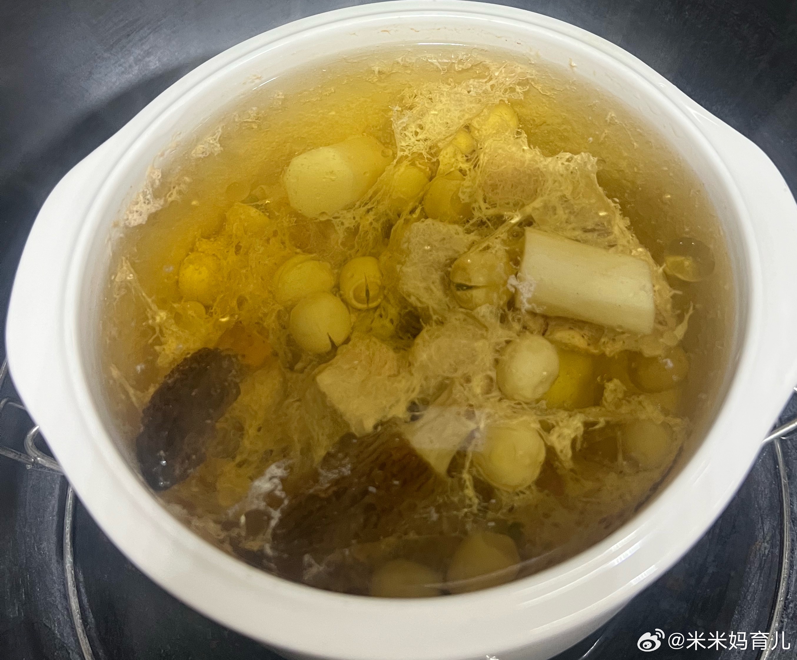 昨晚炖的汤超级好喝给生活加点flow我家的种草清单
