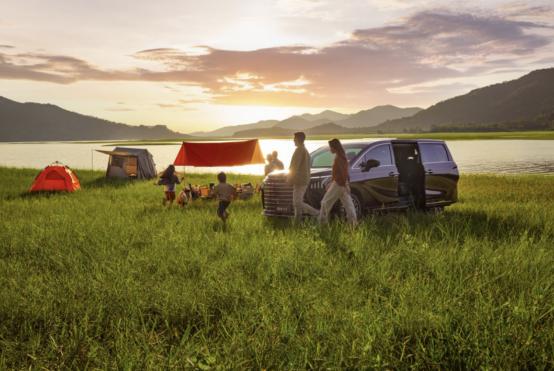 一直觉得豪华MPV是家庭“顶配想象”，起码20万以上才够格。但星海V9直接把门槛