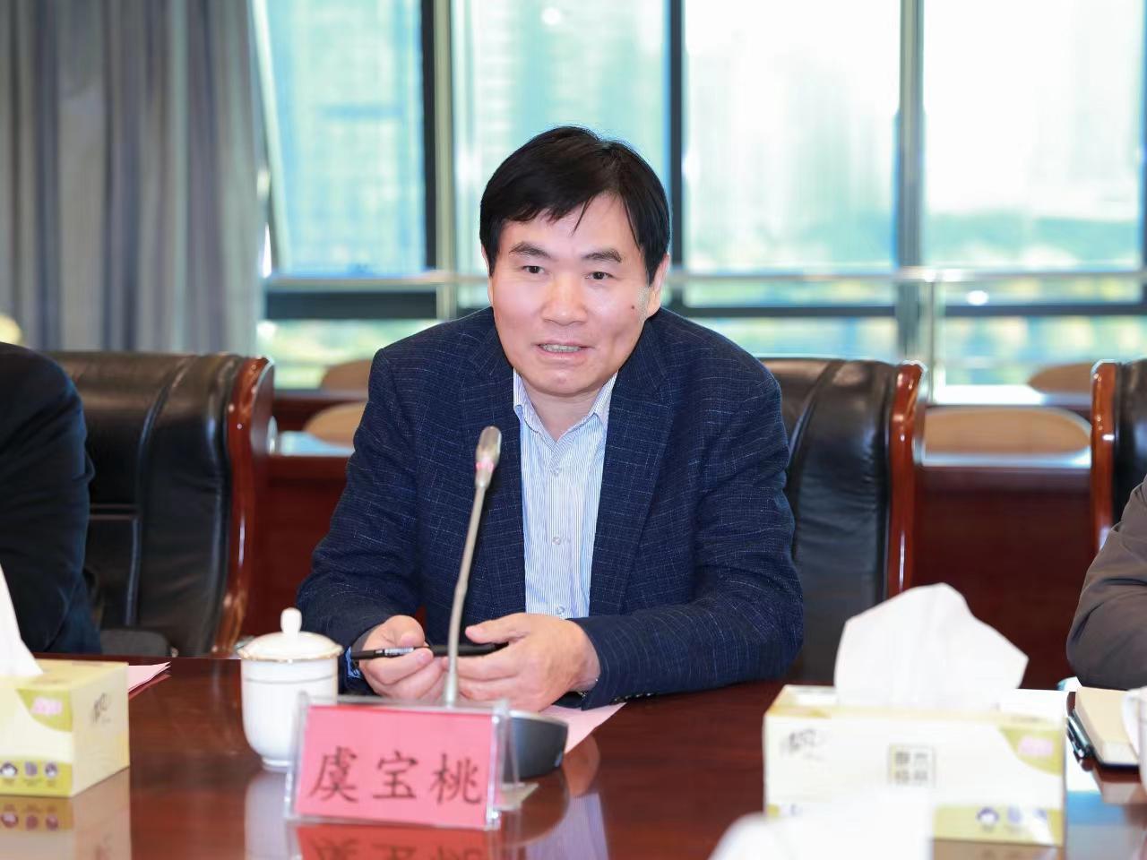 安徽大学的虞宝桃书记未到退休年龄突然卸任，不知道是否另有安排。

虞宝桃出生于1