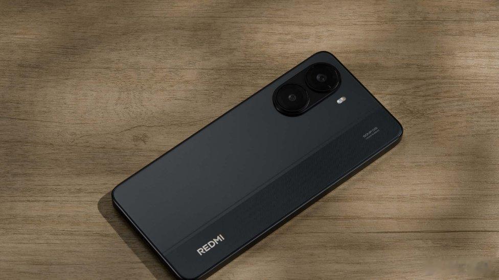 有爆料称小米 REDMI Turbo 5 手机已备案，暗示搭载天玑 8500 处