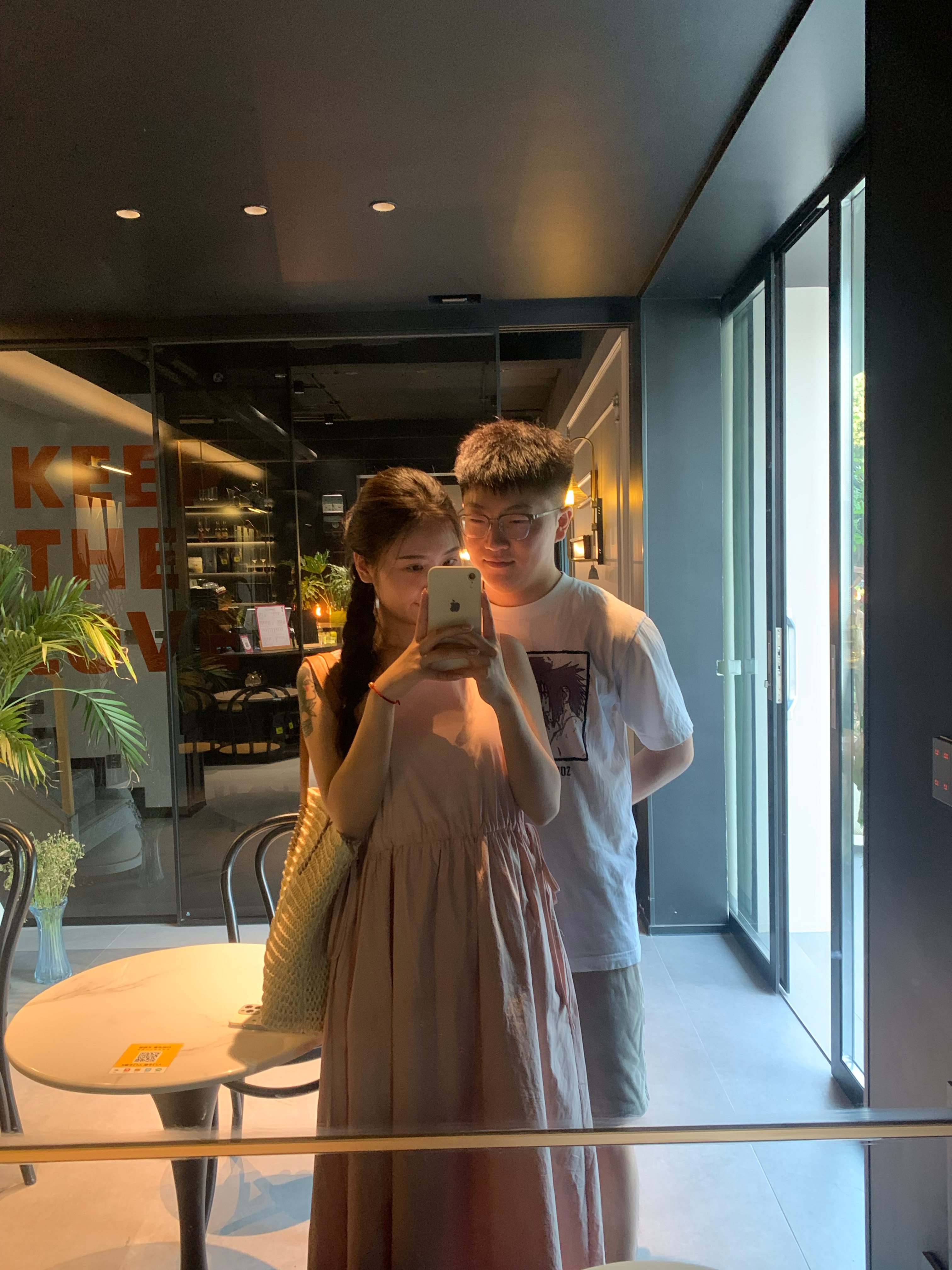 还是这个手机拍照质感好啊 不锐化🙊 ​​​