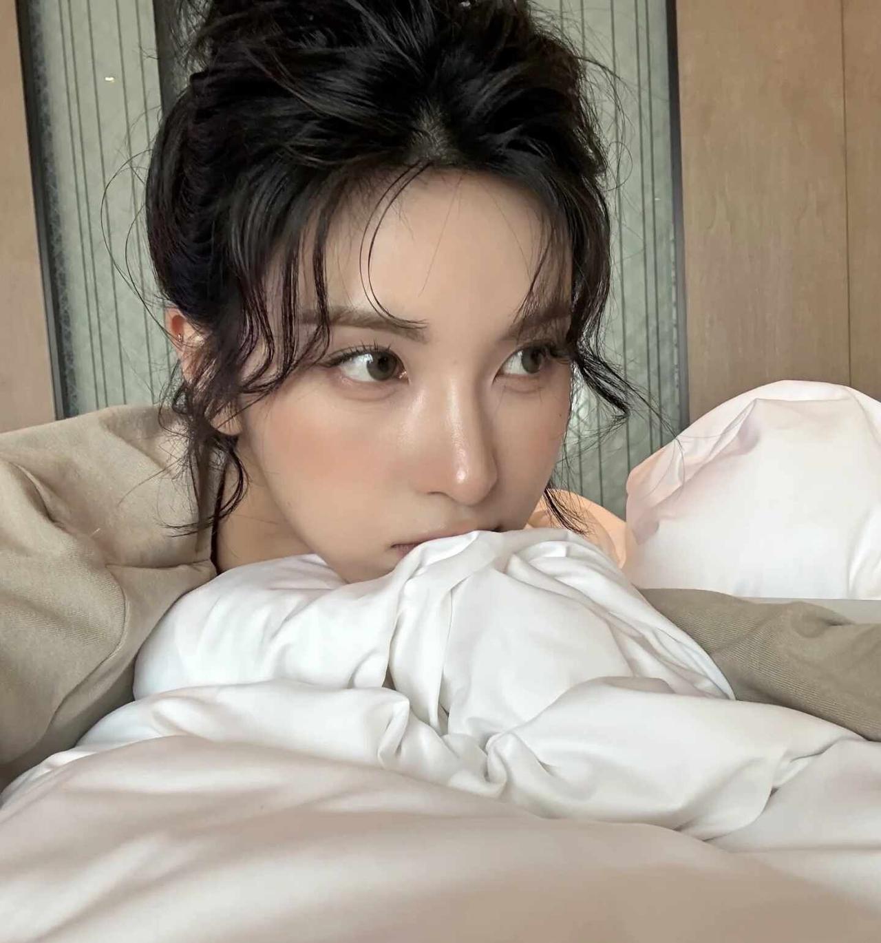 随便发发小爻爻😋😋nmixx Lilym 吴海媛 雪允 裴真率 金智羽 张圭