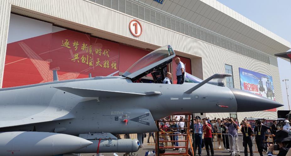 乌兹别克斯坦歼-10CE服役，22亿美元孟加拉大单即将落锤？


2026年8月