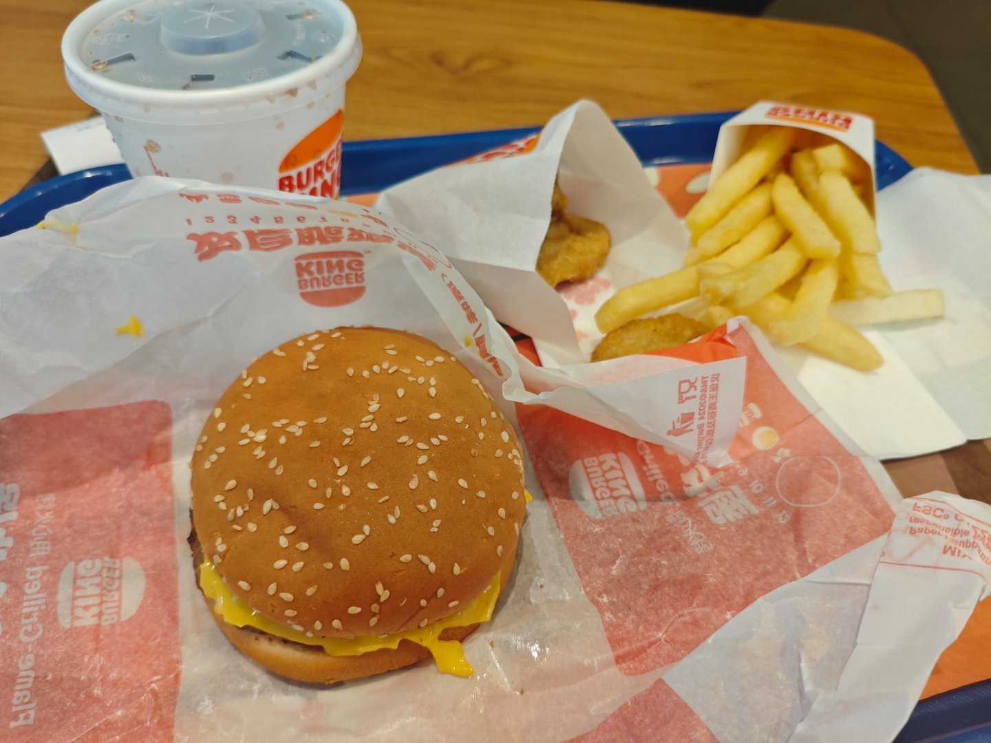 #返程高峰#来一份三层芝士堡结束#国庆节# 假期 ​​​