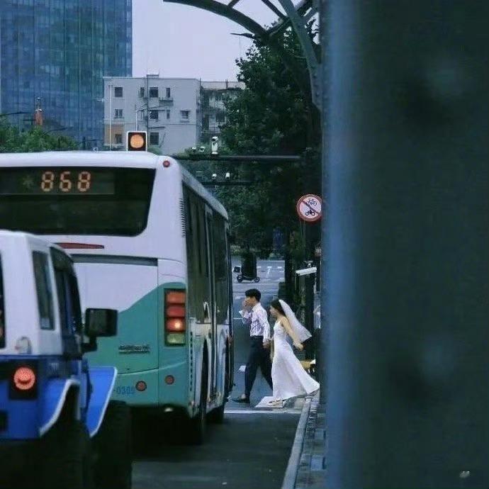 #仙兔桃[超话]#错的人迟早走散 而对的人终会相逢 我并不害怕我们暂时分开 如果