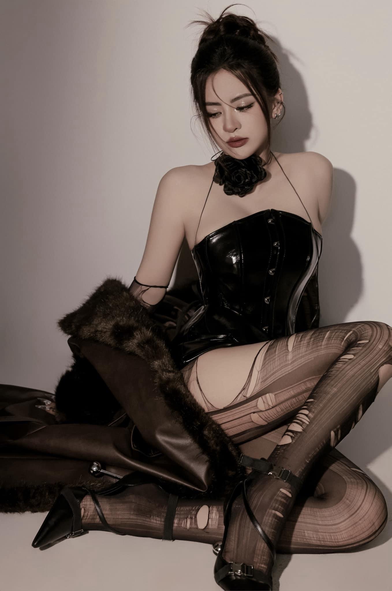 在光影交织中，为你打造独一无二的视觉盛宴，展现最真实的你。