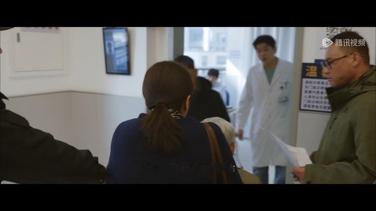问心哪个不着急那么多病人排队呢，而且这个老爷子的状态你要说动手术是绝对不可能的，