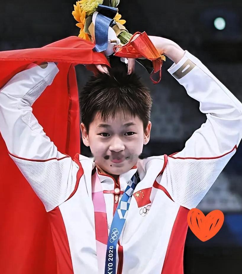 别再说体育圈只看奖牌了！全红婵一个国际代言的收入，能抵得上30个世界冠军的奖金，