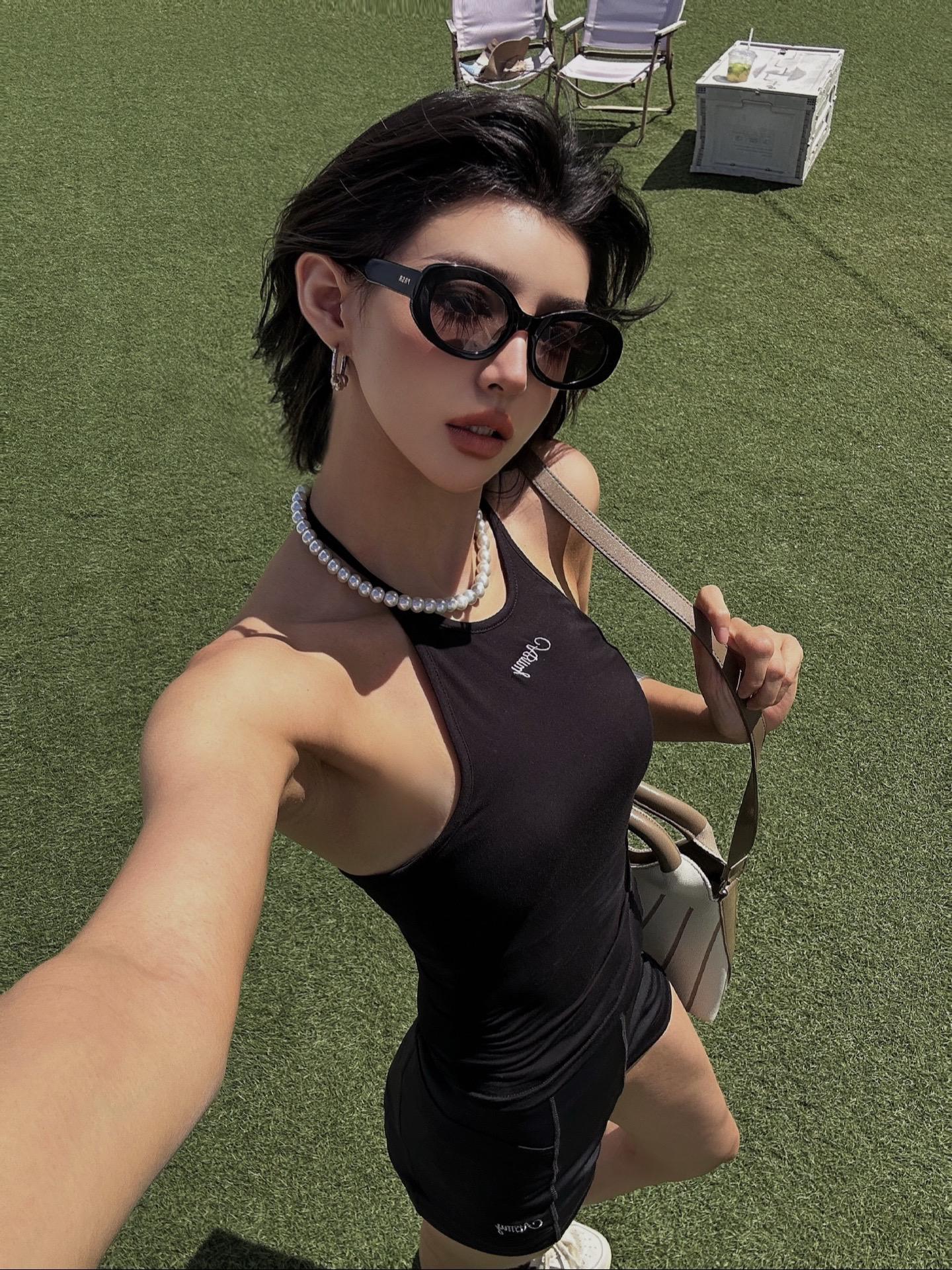 夏日穿搭必学技巧 夏日度假穿什么 恋夏风 毕业正是恋夏的季节 日常分享