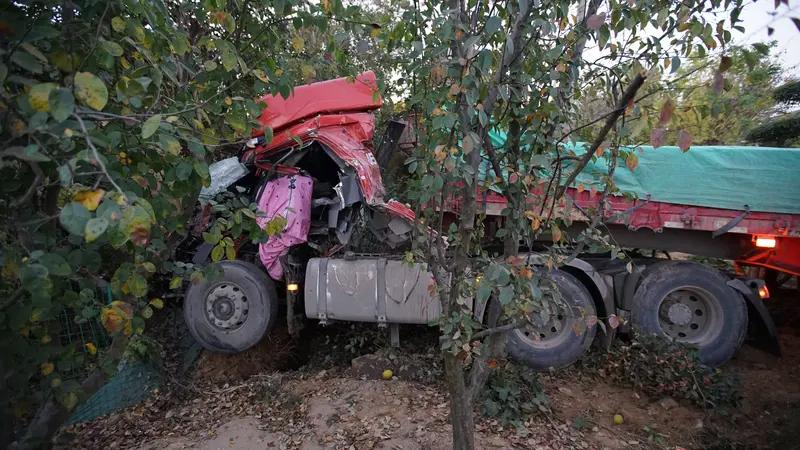 河南男子偷开他人车辆引发连环车祸，赔偿责任引发热议！

近日，河南巩义发生了一起