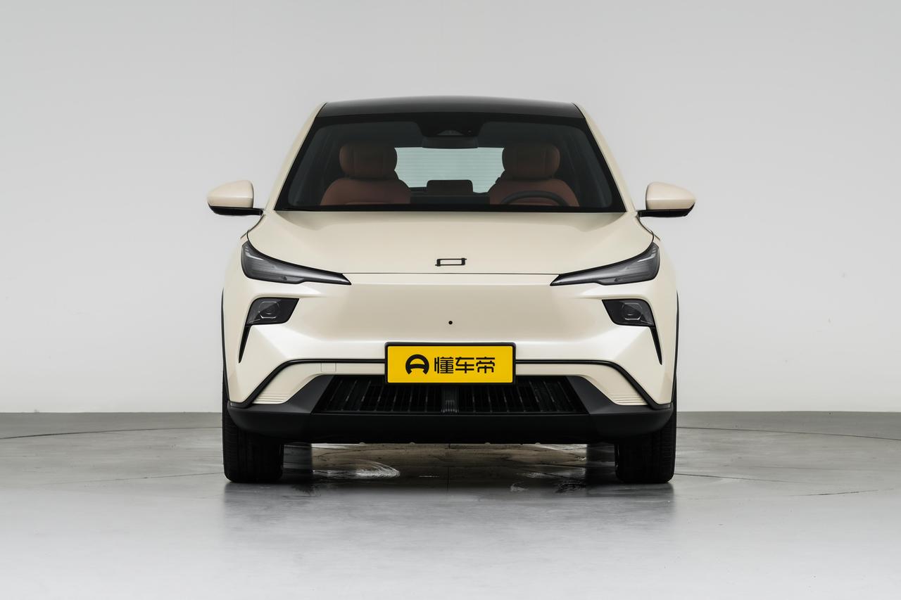 3月8日，基于越影平台开发、定位紧凑型SUV的2026款悦意03正式上市，共6款