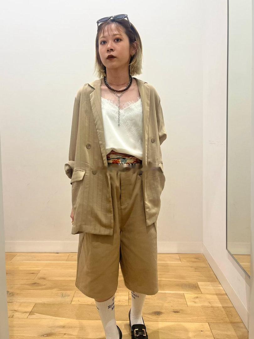 UR sense 接触凉感 麻混 条纹透明防晒西装开衫人气很高的实用透明开衫，上