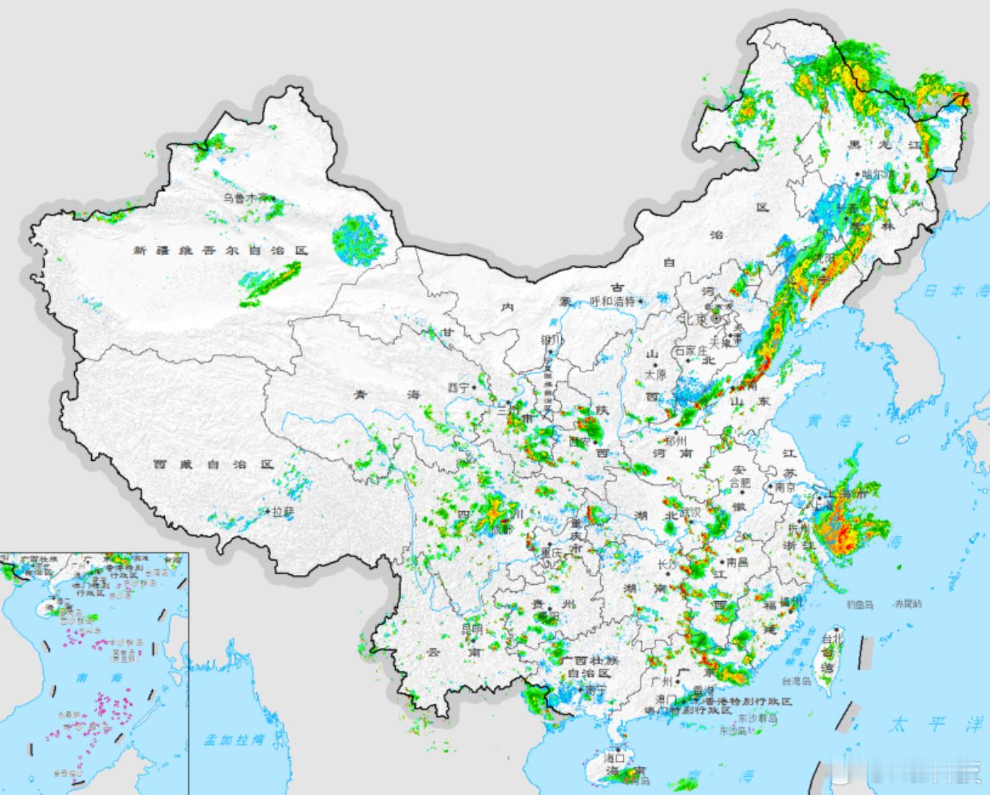 看了下全国天气实况图，雨很密集[无聊][无聊][无聊]深圳也是阴晴不定一会太阳一