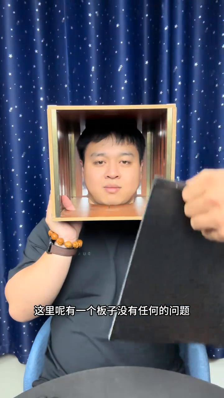 街头人体消失术，这招骗了我30年。
街头人体消失术终于破解了，先看表演后教学。大