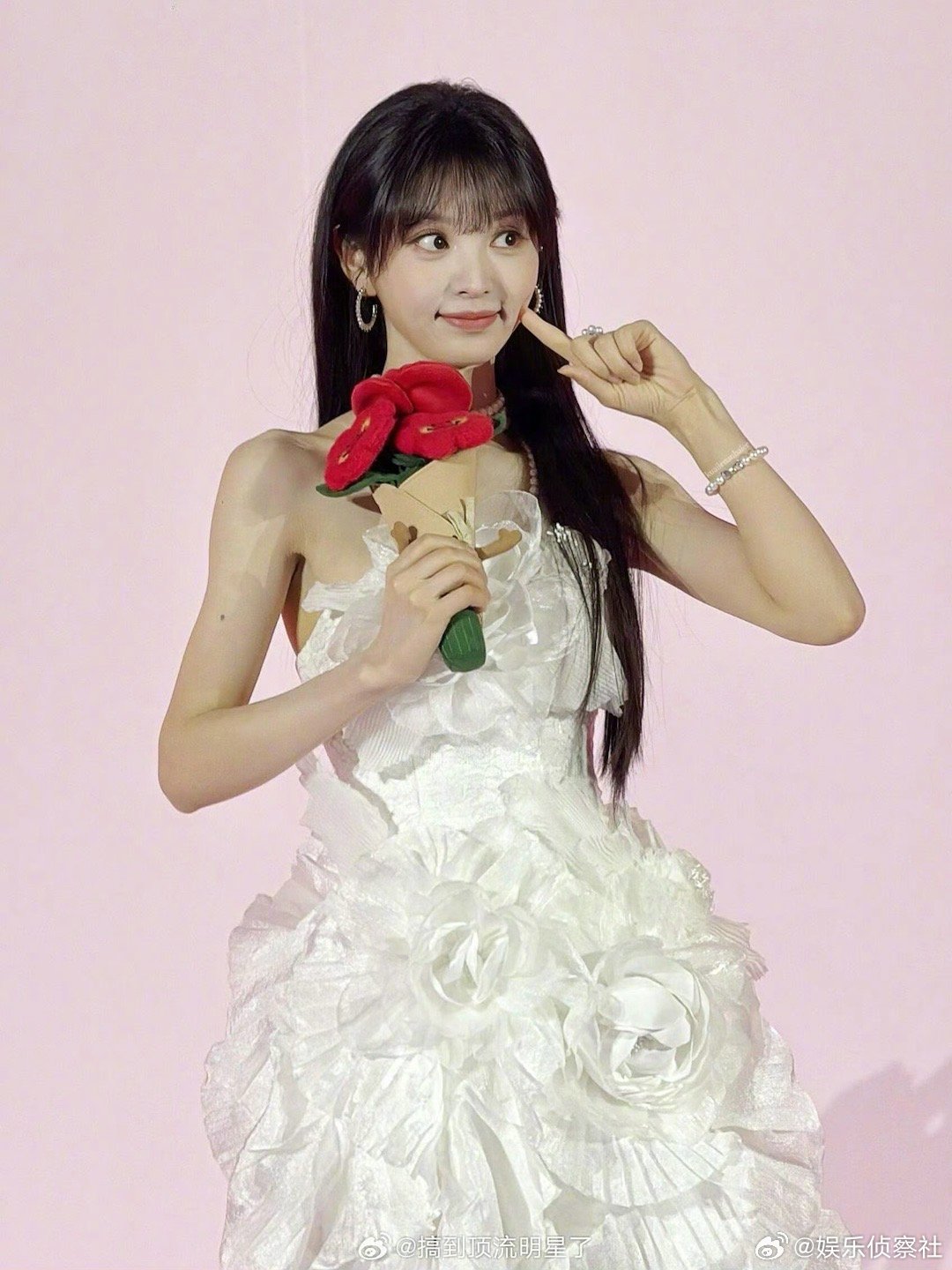 田曦薇古装现代都好萌啊～