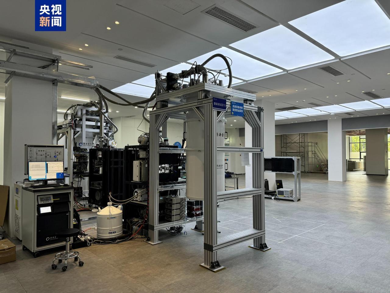 真心话茶局刚刷到这条硬核新闻：咱们国家搞成了国内首台双核原子量子计算机！据说它的