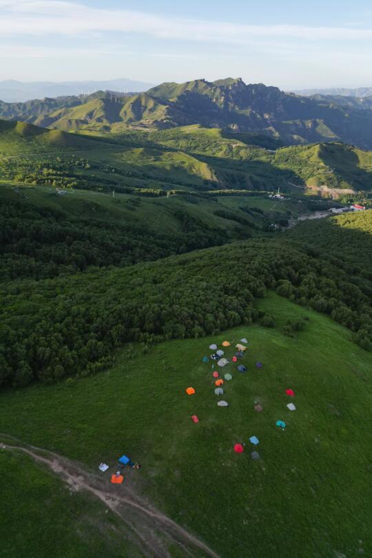 东灵山空中花园小众露营地周末还去！