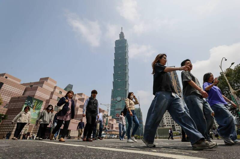 美媒透露：一些台湾人正准备“逃生计划”，原因是“不想当中国人”

据美有线电视新